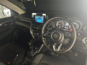 Suzuki Grand Vitara 1.5 GL manual - Image 7