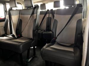 Toyota Quantum 2.8 LWB bus 11-seater GL - Image 9