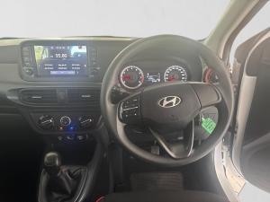 Hyundai Grand i10 1.2 Premium hatch - Image 14