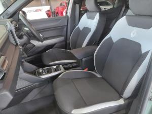 Renault Duster 1.3T Intens - Image 17