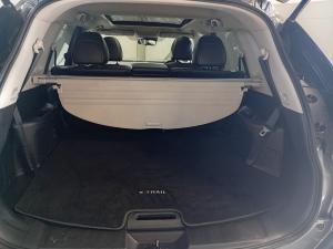 Nissan X-Trail 2.5 Acenta - Image 19