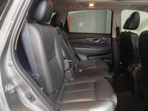 Nissan X-Trail 2.5 Acenta - Image 21