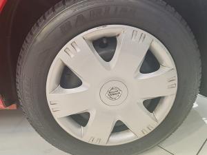 Nissan NP200 1.6i safety pack (aircon) - Image 19