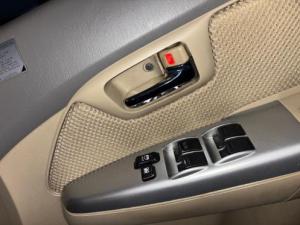 Toyota Fortuner 2.5D-4D - Image 24