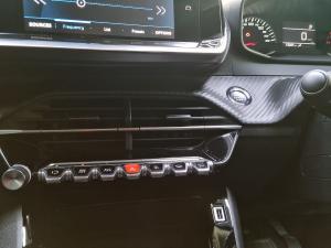 Peugeot 2008 1.2T Active auto - Image 15
