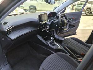 Peugeot 2008 1.2T Active auto - Image 21
