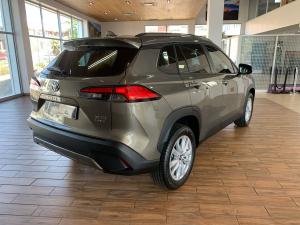 Toyota Corolla Cross 1.8 HEV XS - Image 12