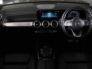Mercedes-Benz GLB GLB220d 4Matic Progressive - Image 18