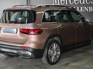 Mercedes-Benz GLB GLB220d 4Matic Progressive - Image 7