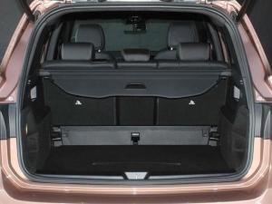 Mercedes-Benz GLB GLB220d 4Matic Progressive - Image 9