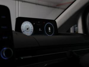 Hyundai Staria 2.2D Luxury - Image 20