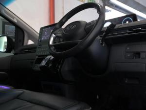 Hyundai Staria 2.2D Luxury - Image 23