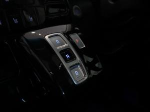 Hyundai Staria 2.2D Luxury - Image 27