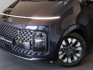 Hyundai Staria 2.2D Luxury - Image 2