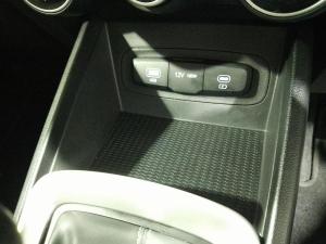 Hyundai Venue 1.2 Executive - Image 21
