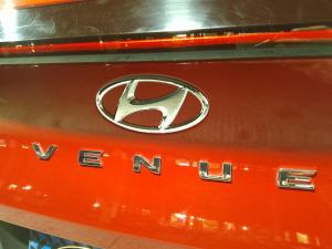 Hyundai Venue 1.2 Executive - Image 27