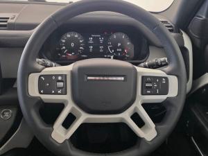 Land Rover Defender 110 D250 X-Dynamic SE - Image 18