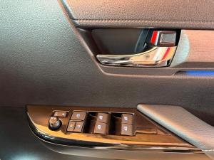 Toyota Hilux 2.8GD-6 double cab Legend auto - Image 19