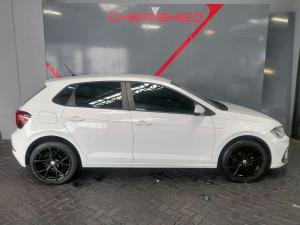Volkswagen Polo hatch 1.0TSI Comfortline - Image 4