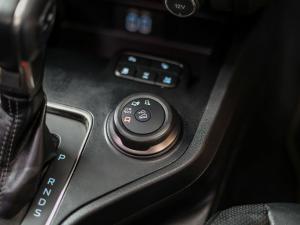 Ford Everest 2.0Bi-Turbo 4WD Limited - Image 19