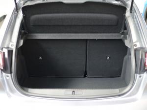 Peugeot 208 1.2T Allure manual - Image 26