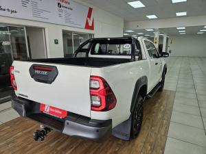 Toyota Hilux 2.8GD-6 Xtra cab Legend auto - Image 2