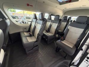 Toyota Quantum 2.8 SLWB bus 14-seater GL auto - Image 16