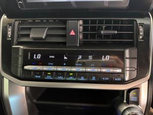 Toyota Land Cruiser 300 3.3D GX-R - Image 13