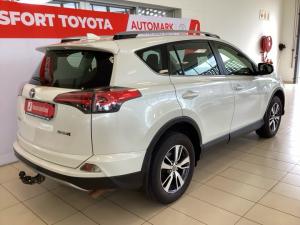 Toyota RAV4 2.0 GX auto - Image 2
