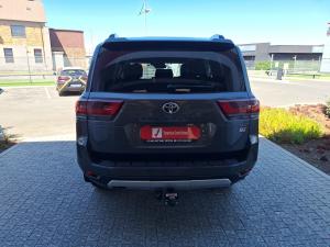 Toyota Land Cruiser 300 3.3D GR-Sport - Image 5