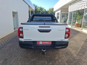 Toyota Hilux 2.8GD-6 double cab 4x4 Raider auto - Image 5