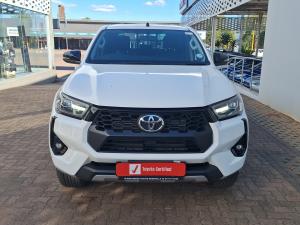 Toyota Hilux 2.8GD-6 double cab 4x4 Raider auto - Image 4