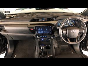 Toyota Hilux 2.8GD-6 double cab 4x4 Legend auto - Image 6