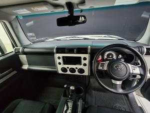 Toyota FJ Cruiser FJ Cruiser - Image 6