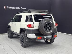 Toyota FJ Cruiser FJ Cruiser - Image 12
