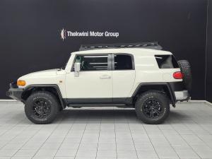 Toyota FJ Cruiser FJ Cruiser - Image 13