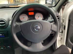 Nissan NP200 1.6i safety pack (aircon) - Image 8