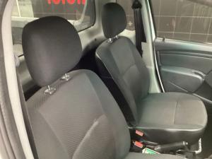 Nissan NP200 1.6i safety pack (aircon) - Image 13