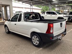 Nissan NP200 1.6i safety pack (aircon) - Image 17