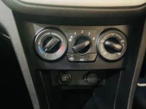 Toyota Urban Cruiser 1.5 Xi - Image 9