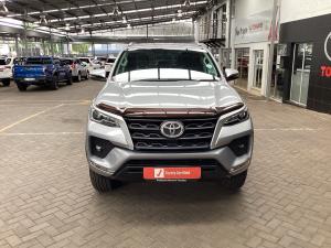 Toyota Fortuner 2.4GD-6 auto - Image 4