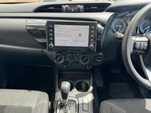 Toyota Hilux 2.4GD-6 double cab 4x4 Raider auto - Image 13