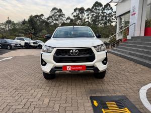 Toyota Hilux 2.4GD-6 double cab 4x4 Raider auto - Image 4