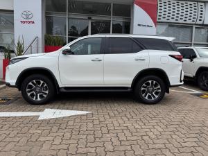 Toyota Fortuner 2.4GD-6 auto - Image 20