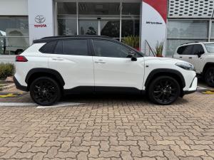 Toyota Corolla Cross 1.8 GR-Sport - Image 3