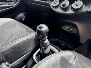 Toyota Yaris 1.5 Pulse - Image 12