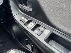 Toyota Yaris 1.5 Pulse - Image 21