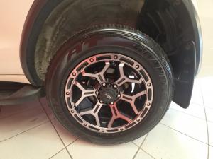 Toyota Fortuner 2.8GD-6 Raised Body automatic - Image 12