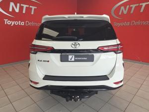Toyota Fortuner 2.4GD-6 Raised Body automatic - Image 5