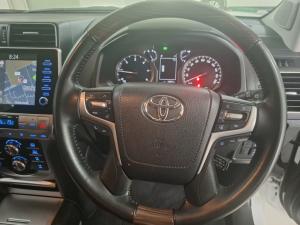 Toyota Prado VX-L 2.8GD automatic - Image 8